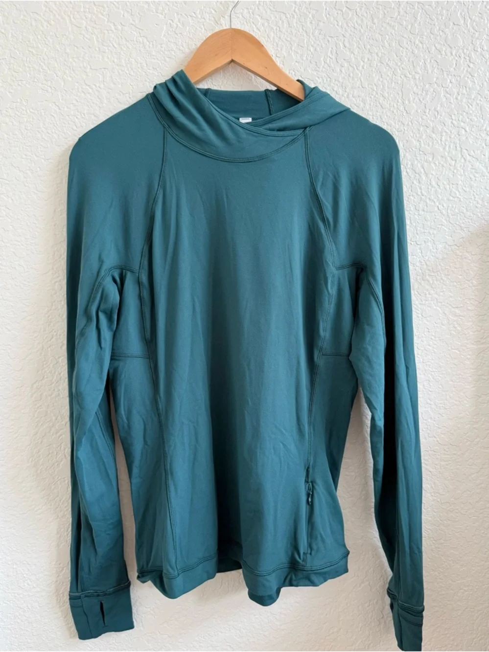 Lululemon it’s Rulu Teal Green Blue Long Sleeve Hooded‎ Top Shirt 12